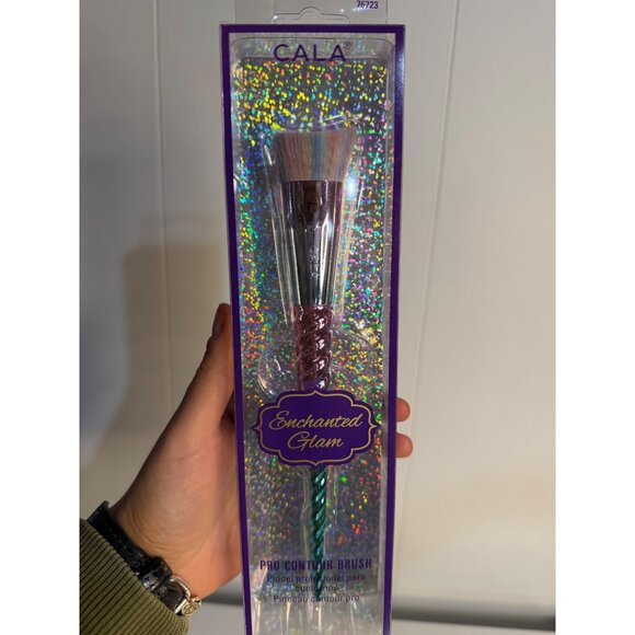 CALA Enchanted Glam Pro Contour Brush Iridescent Unicorn Handle NEW Makeup Tools - Picture 2 of 6